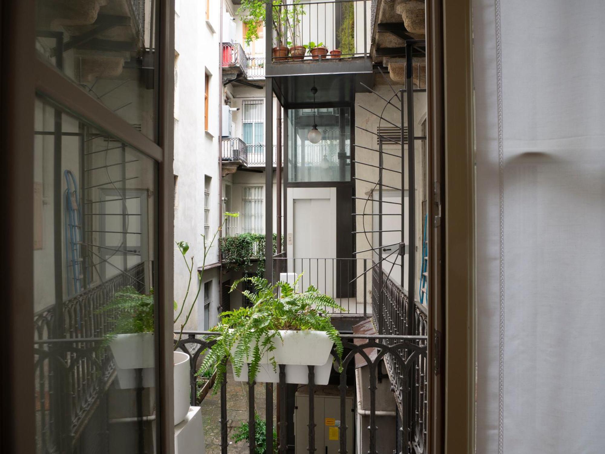 Mercanti E Viaggiatori تورينو المظهر الخارجي الصورة